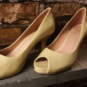 COPY - NWOT~Vince Camuto~Cream Patent Leather Hee…